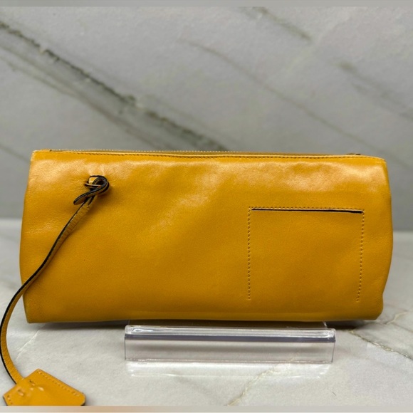 Low start-💎Prada Milano Leather Vintage Lock & Key Clutch with COA - Picture 12 of 13